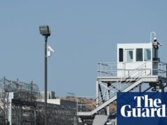 Sędzia nakazuje USA zapewnić więźniom ICE w Kalifornii opiekę medyczną, prawników i koce | ICE (amerykańskie egzekwowanie prawa imigracyjnego i celnego)