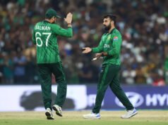 „Przekracza swoje granice”: Shadab Khan ukarany reprymendą przez PCB za atak na legendy byłego Pakistanu