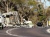 Policjant ciężko ranny w zderzeniu z ciężarówką na autostradzie w Merghiny w Australii Południowej