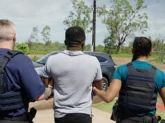 Pracownik NDIS rzekomo kradnie 5 milionów dolarów podatnikom w ramach oszustwa biznesowego