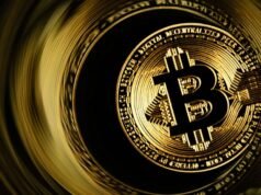 Cena Bitcoina spadła do 30 000 dolarów w wyniku obaw inwestorów | Wielka Brytania | Aktualności