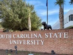 Strzelanina na Uniwersytecie NA ŻYWO, dwie osoby nie żyją i obowiązuje blokada | USA | Aktualności