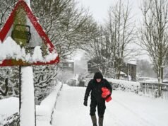 Prognoza śniegu NA ŻYWO: Aktualizacje godzina po godzinie, jak mapy pokazują, że Wielka Brytania jest młotkowana | Pogoda | Aktualności