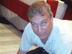 Tajemnicza kobieta na zdjęciu Andrew „jest ofiarą handlu ludźmi w celach seksualnych” | Królewski | Aktualności