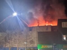 W opuszczonym kinie Odeon w hrabstwie Kent wybuchł ogromny pożar Wielka Brytania | Aktualności