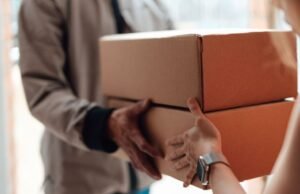 Brytyjczycy wydali poważne ostrzeżenie w związku ze wzrostem liczby oszustw związanych z tajemniczymi pakietami | Wielka Brytania | Aktualności