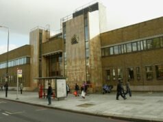 Ewakuowano sąd w Londynie po przerwie w dostawie prądu „otwartymi drzwiami cel” | Wielka Brytania | Aktualności