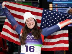 Brązowa medalistka Ashley Farquharson nazywa dźwiganie „zadaniem pobocznym” w swojej głównej karierze zawodowej – studia (ekskluzywne)