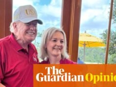Nic tak nie mówi, że „szczególny związek” się skończył, jak to zdjęcie Donalda Trumpa i Liz Truss | Zoe Williams
