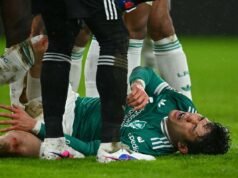 Arne Slot przekazuje Wataru Endo aktualne informacje po ostatniej kontuzji Liverpoolu