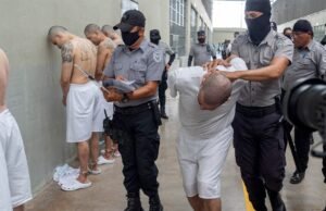 Sędzia Boasberg nakazuje administratorowi Trumpa sprowadzenie deportowanych migrantów