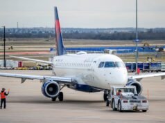 Lot Delta ląduje awaryjnie po incydencie z niesfornym pasażerem