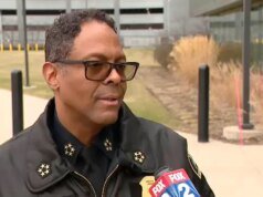 Szef policji w Detroit, Bettison, chce zwolnić funkcjonariuszy z powodu wezwań imigracyjnych