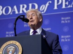 Trump żartuje z lekceważenia Nagrody Nobla na posiedzeniu Rady Pokoju