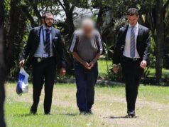 Starszy mężczyzna oskarżony o rzekome historyczne napaści na tle seksualnym, gdy przełomowa technologia DNA rozwiązuje nierozwiązane sprawy