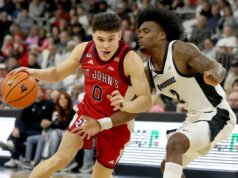 7 zawodników wyrzuconych po zwycięstwie nr 17 St. John’s na stadionie Providence, w tym 6 po walce wywołanej rażącym dwoma faulami