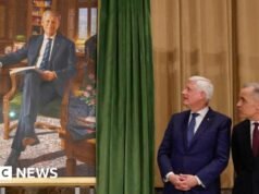 „Kanada musi zachować swoją niezależność” – mówi były premier podczas odsłonięcia portretu