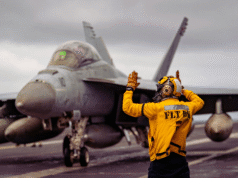 Na mapie: spojrzenie na amerykańską siłę ognia umieszczoną na podwórku Iranu