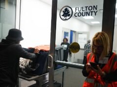 FBI bada „nieprawidłowości” w kartach do głosowania w hrabstwie Fulton w 2020 r.