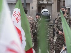 Z raportów wynika, że dziesiątki tysięcy osób przetrzymywanych w irańskich „czarnych skrzynkach” jest przetrzymywanych w „czarnych skrzynkach”.