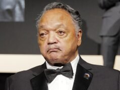Lider praw obywatelskich, wielebny Jesse Jackson, zmarł w wieku 84 lat i więcej na pierwszych stronach gazet