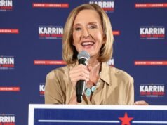 Republikański kandydat na gubernatora Arizony rezygnuje, ale nie popiera