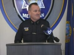 Podejrzany rzekomo kradnie karetkę i wpada do biura DHS w Idaho