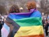 Sondaż Gallupa szacuje, że 9% dorosłych Amerykanów identyfikuje się jako LGBTQ+
