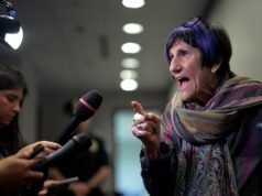 Demokraci podzielili się w sprawie osłony niezwiązanej z walką o finansowanie ICE