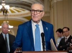 Schumer walczy w Izbie Senatu z ustawą GOP dotyczącą wymogu głosowania obywatelskiego