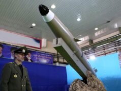 Iran „trzyma palce na spuście”, ponieważ Trump wysyła do regionu „bardzo duże, potężne statki” | Wiadomości ze świata