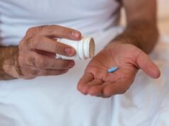 Mężczyźni kupujący nielegalne pigułki na zaburzenia erekcji ryzykują swoje zdrowie, mówi organ nadzorujący | Wiadomości z Wielkiej Brytanii