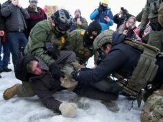 Ponad 1000 agentów ICE opuszcza Minnesotę po kontrowersyjnym tłumieniu imigracji | Wiadomości z USA