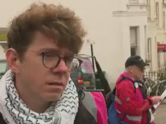 Angielskie miasto, w którym wolontariusze chodzą od drzwi do drzwi i mówią ludziom, żeby przestali kupować izraelskie produkty | Wiadomości z Wielkiej Brytanii