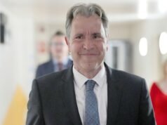 Poseł Dan Norris dalej aresztowany pod zarzutem gwałtu i innych przestępstw | Wiadomości polityczne