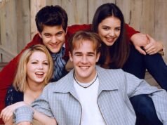 Katie Holmes składa hołd „bohaterowi” gwiazdy Dawson’s Creek, Jamesowi Van Der Beekowi | Enty i wiadomości artystyczne