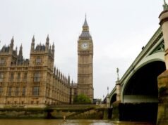 Wyprowadź się z Westminster lub czekaj 60 lat napraw, ostrzegali parlamentarzyści | Wiadomości z Wielkiej Brytanii