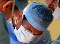 Działalność NHS zakłócona przez światowy niedobór cementu kostnego | Wiadomości z Wielkiej Brytanii