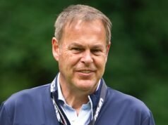 Gwiazda Dragons’ Den, Jones, rozpoczyna przejęcie American Golf | Wiadomości o pieniądzach