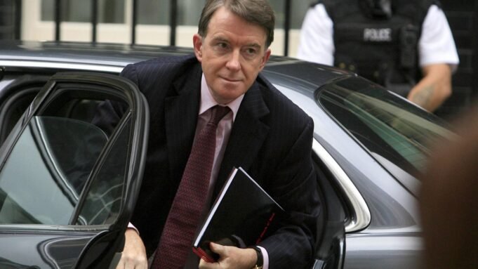 skynews-peter-mandelson-downing-street_7163576.jpg
