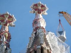 Sagrada Familia w Barcelonie osiąga maksymalną wysokość po umieszczeniu krzyża na Wieży Jezusa Chrystusa | Wiadomości ze świata