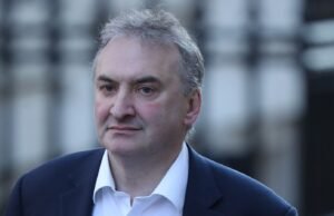 Sir Chris Wormald usunięty ze stanowiska najwyższego urzędnika służby cywilnej w Wielkiej Brytanii | Wiadomości polityczne