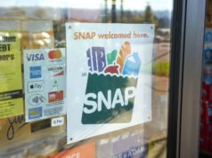 Liczby spisowe dotyczące wskaźnika ubóstwa powinny uwzględniać świadczenia niepieniężne