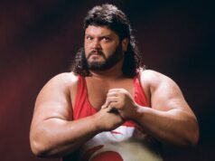 Legenda WWE twierdzi, że jego pęcherzyk żółciowy eksplodował